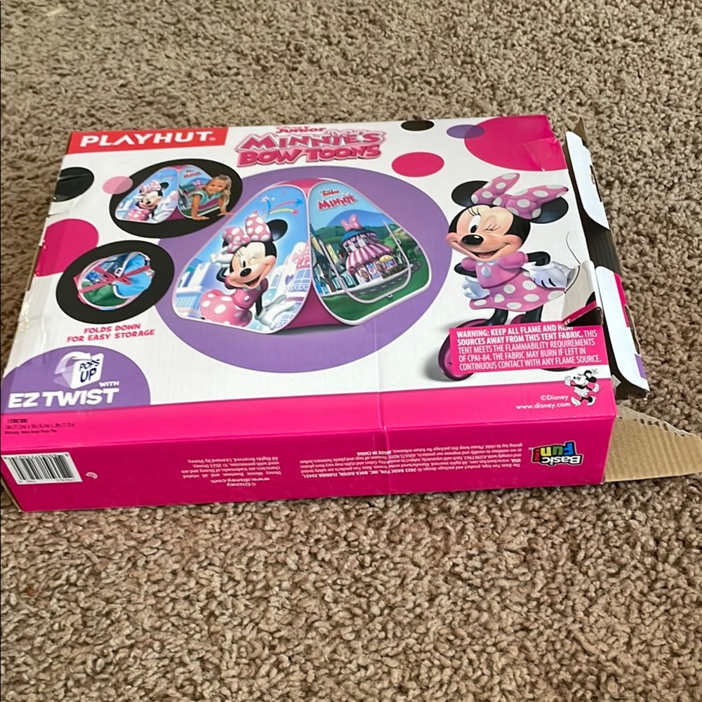 Set up once. Minnie Mouse Pink Play Tent